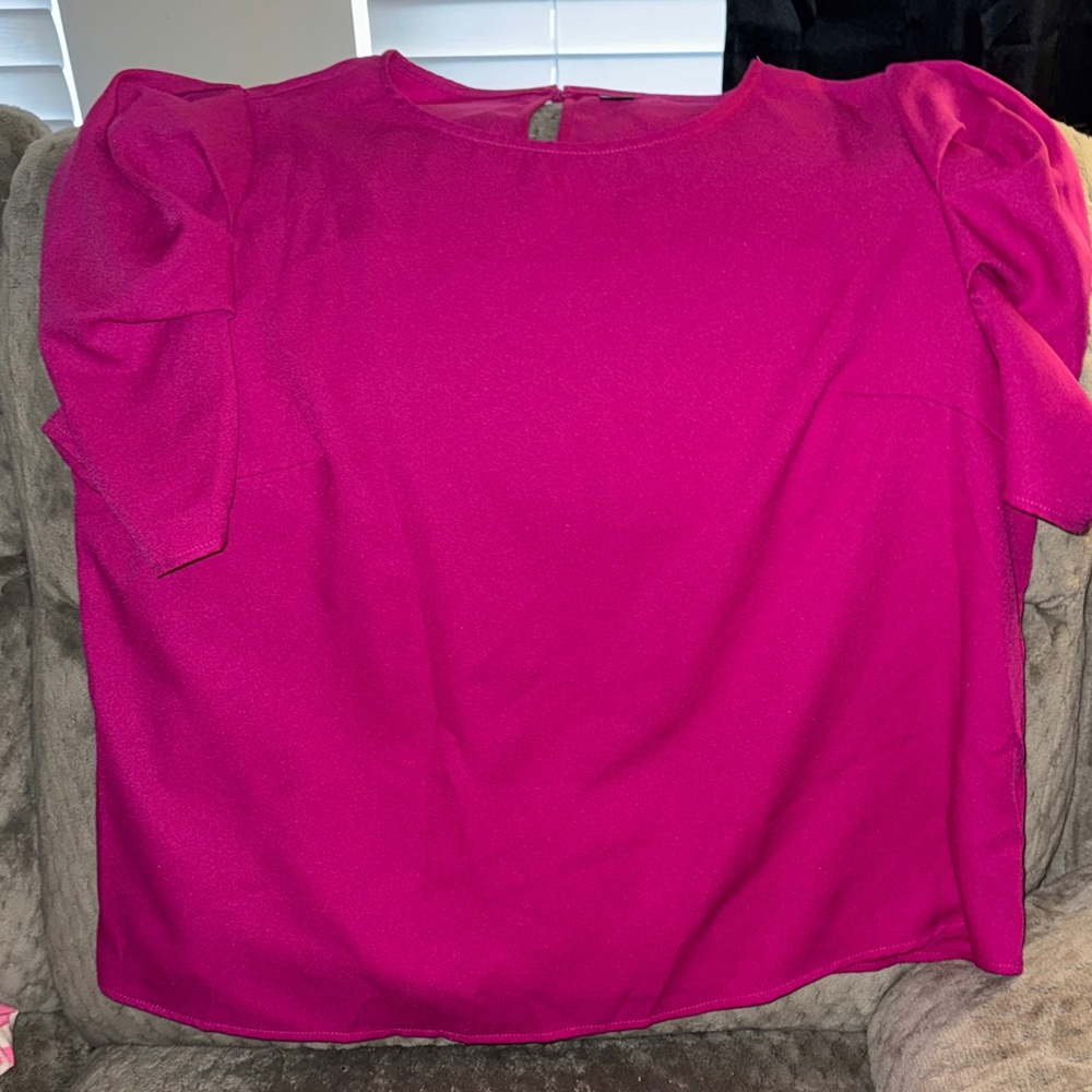 Women's Pink Top
